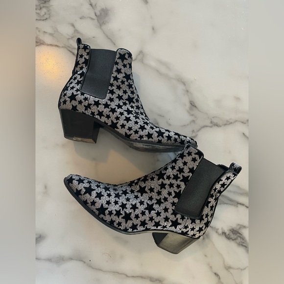 Saint Laurent Glitter Chelsea Ankle Boot - Picture 8 of 9